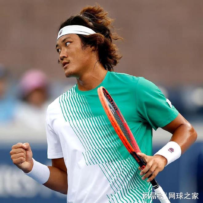 手与手递手 手与手递手